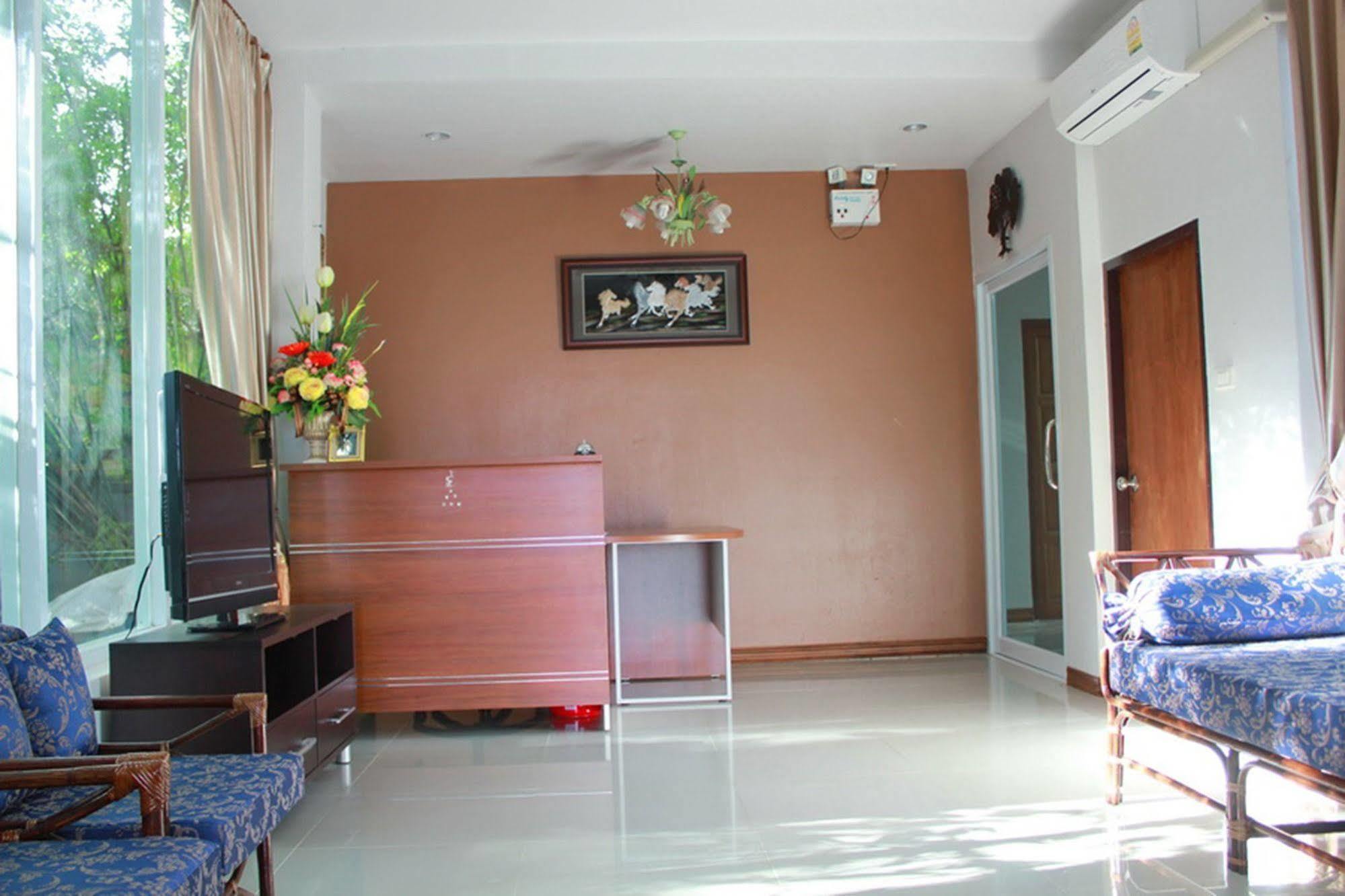 Motel Nata Terrace Udon Thani Zewnętrze zdjęcie